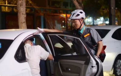 酒后兩小時未歸，找代駕竟遭嫌棄？車主吐槽 他們連車都不想上